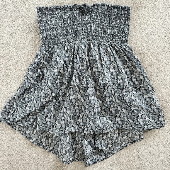 Moda international strapless shirt - Picture 2 of 5